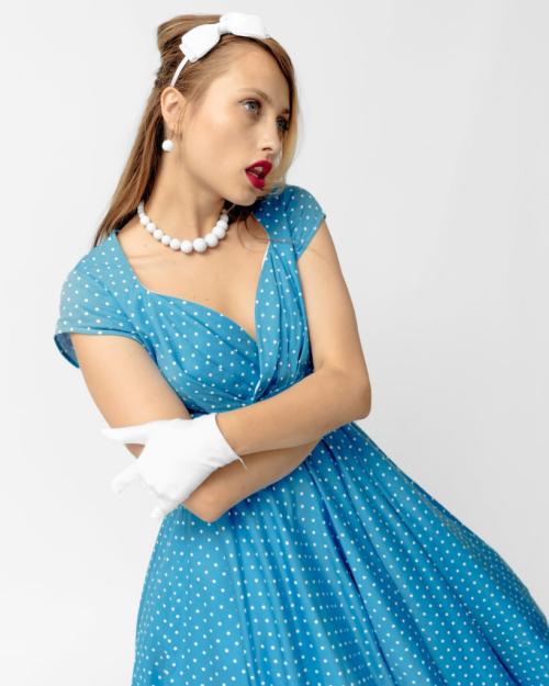Azure Pin-up Elegance - фото 2