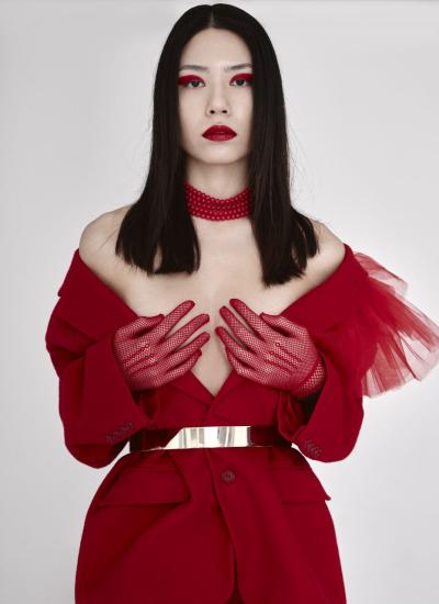 Crimson Avant-Garde Statement Crimson Avant-Garde Statement - фото 1