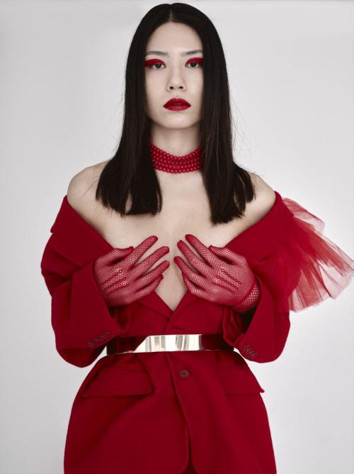 Crimson Avant-Garde Statement - фото 1