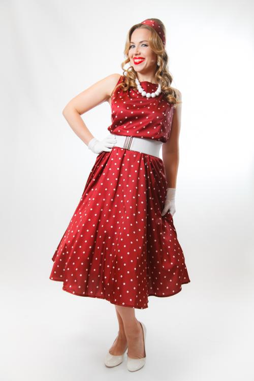 Crimson Polka Dot Retro Charm - фото 2