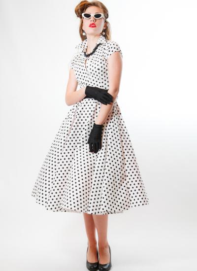 Monochromatic Polka Dot Chic Monochromatic Polka Dot Chic - фото 1