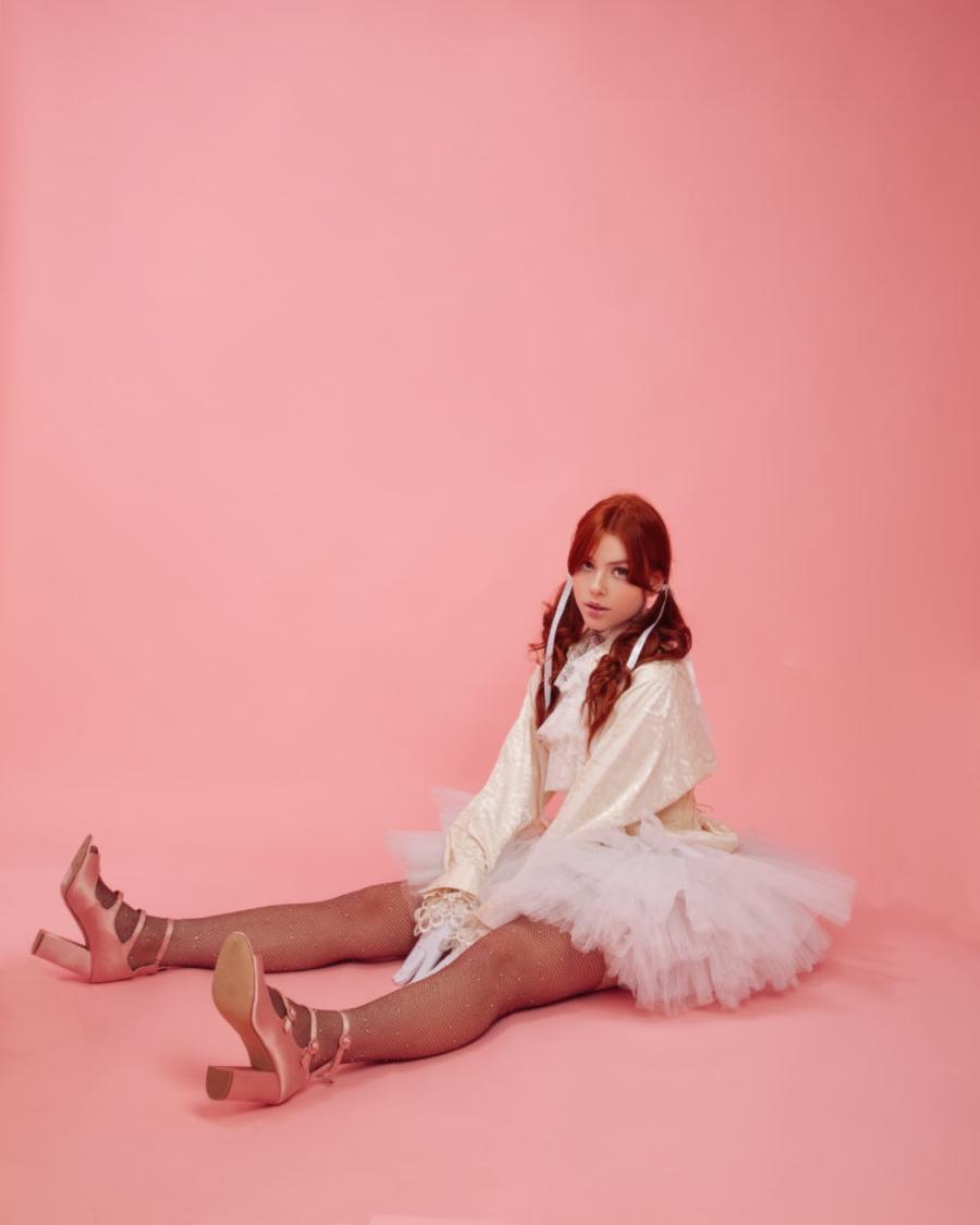 Porcelain Doll's Silence - фото 1