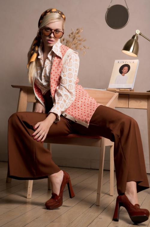 Seventies Scholar Chic - фото 3